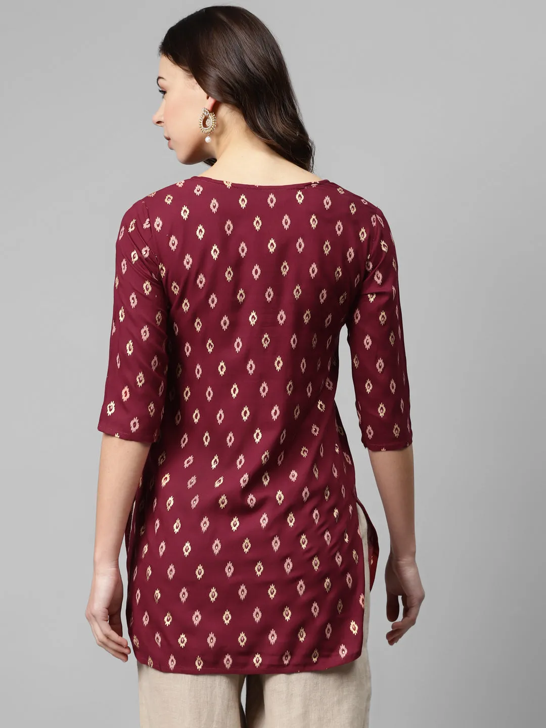 Anubhutee Women Maroon  Beige Printed Straight Kurta