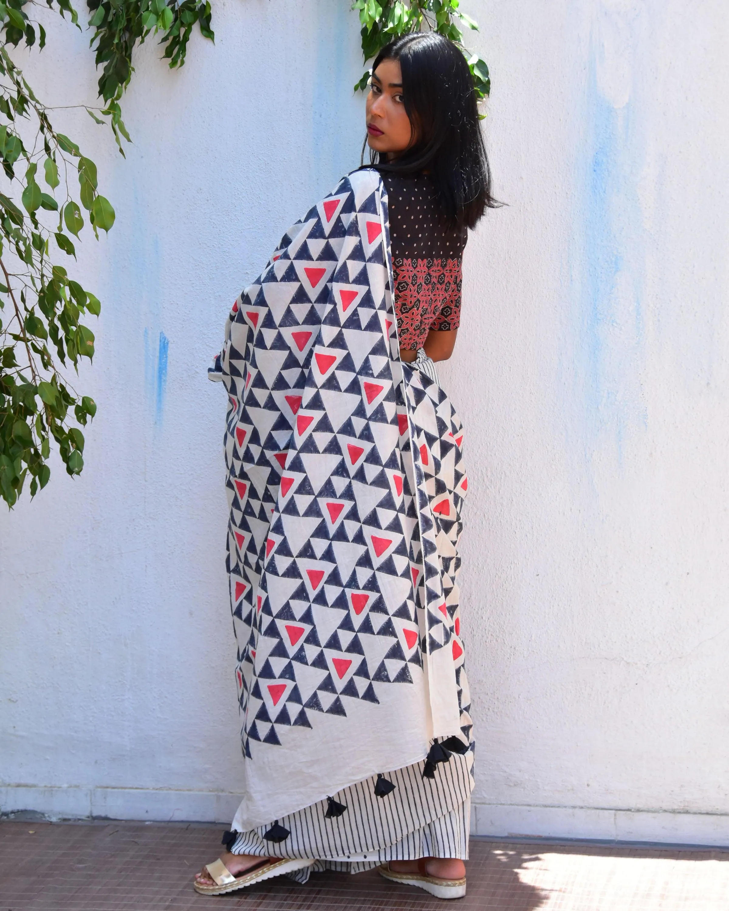 Twilight Sparkle Handblockprinted Mulmul Cotton Saree - Vnmn