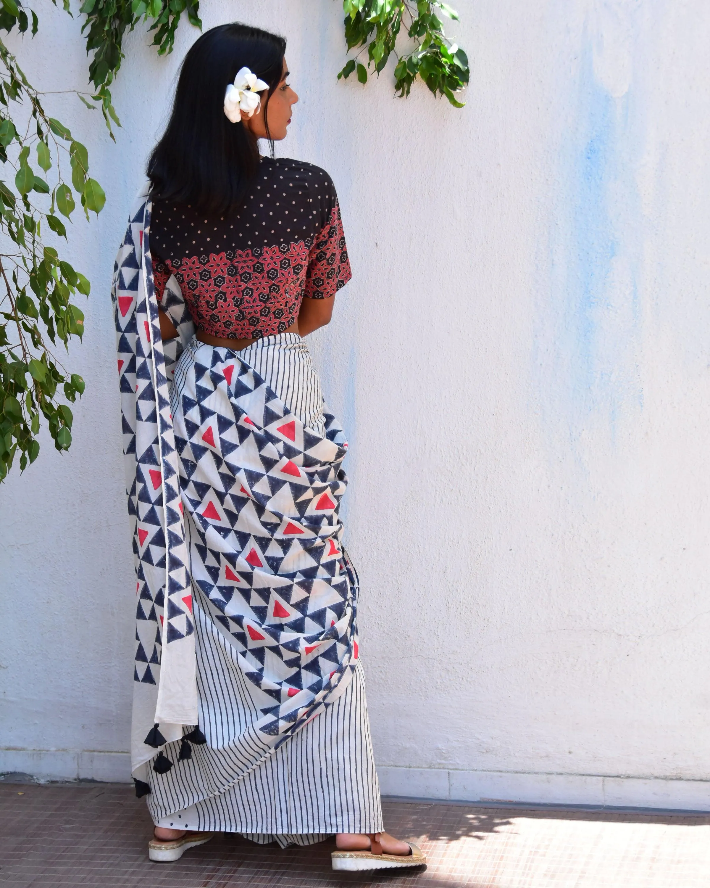 Twilight Sparkle Handblockprinted Mulmul Cotton Saree - Vnmn